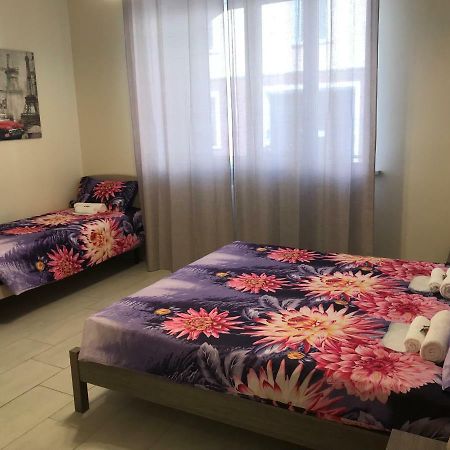 B & B Baffo Settimo Milanese Exterior photo