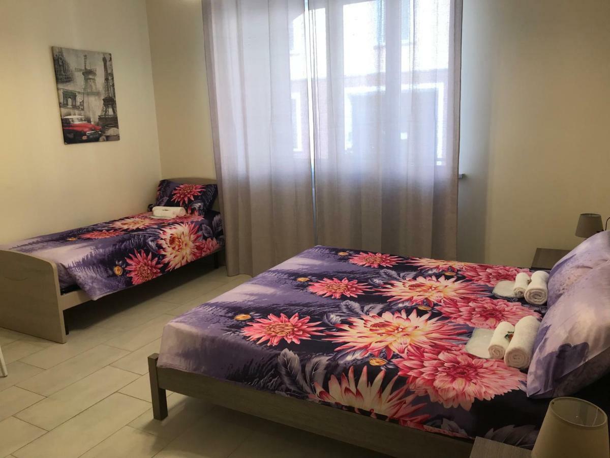 B & B Baffo Settimo Milanese Exterior photo